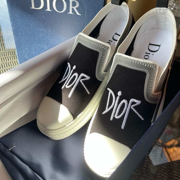 Dior shoes - Picture 2 of 3